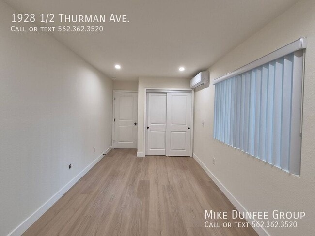 Building Photo - 1928 1/2 Thurman Ave.-