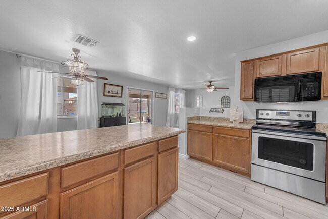 Building Photo - 23693 Grove St