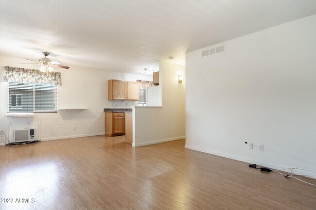 Building Photo - 4401 N 12th St
