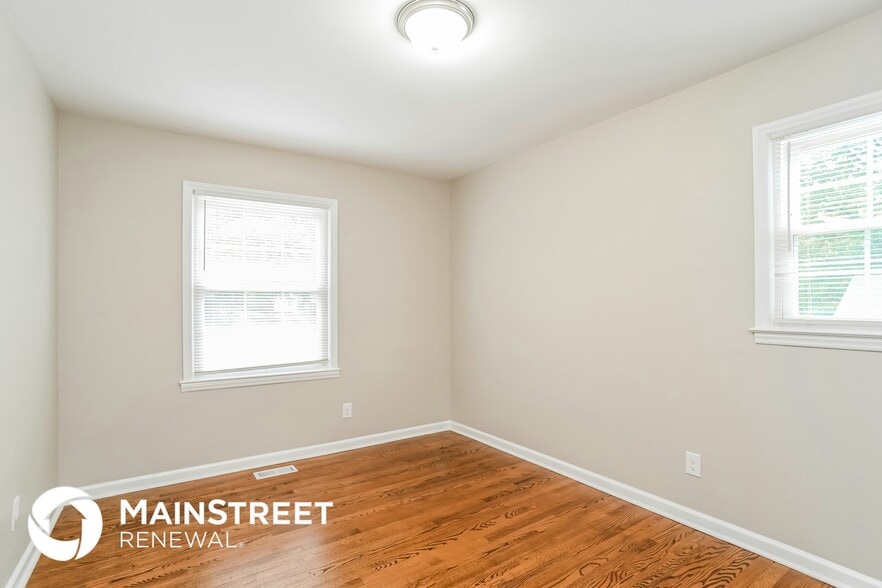 Building Photo - 7348 Idlewild Rd