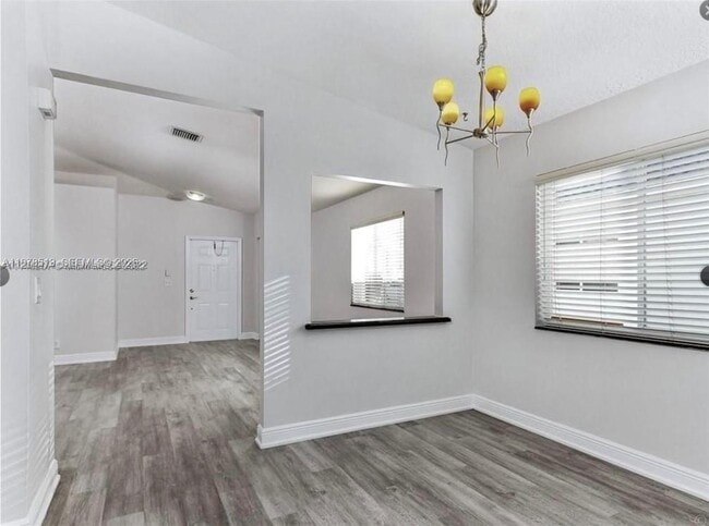 Building Photo - 1213 SW 46th Way