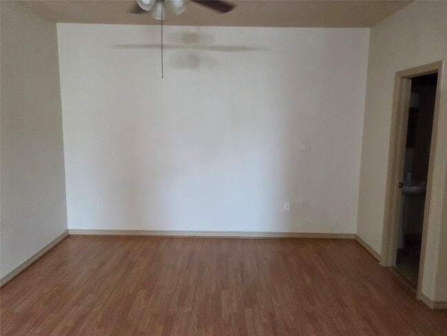 Building Photo - 4406 Allen Rd