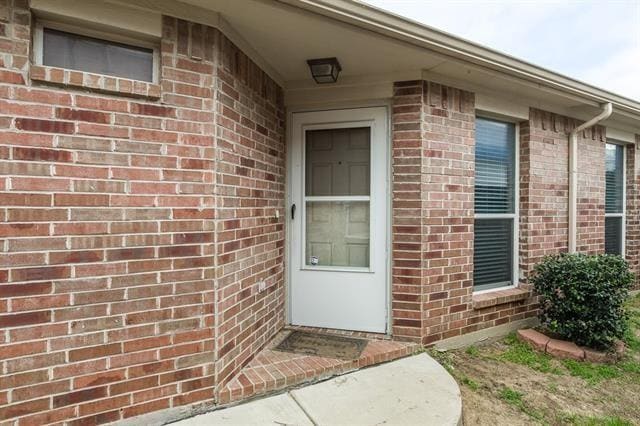 Building Photo - 6425 Regina Dr