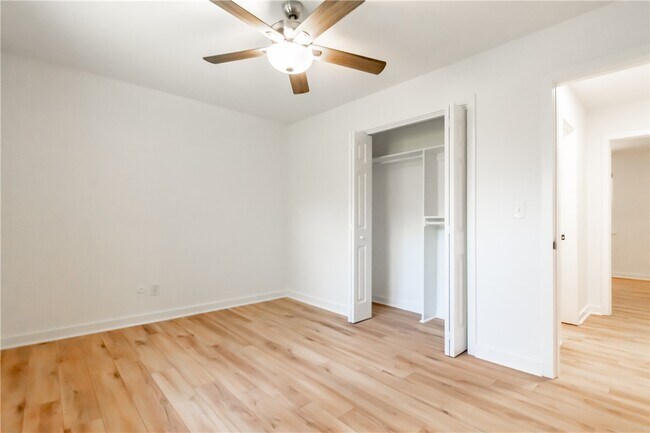 Building Photo - 2332 S Clover Dr