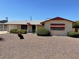 Building Photo - 11044 W Sun City Blvd