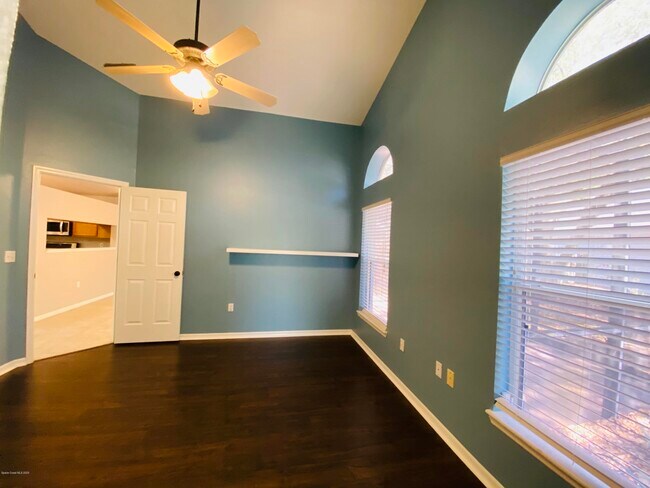 Building Photo - 1435 Crane Creek Blvd