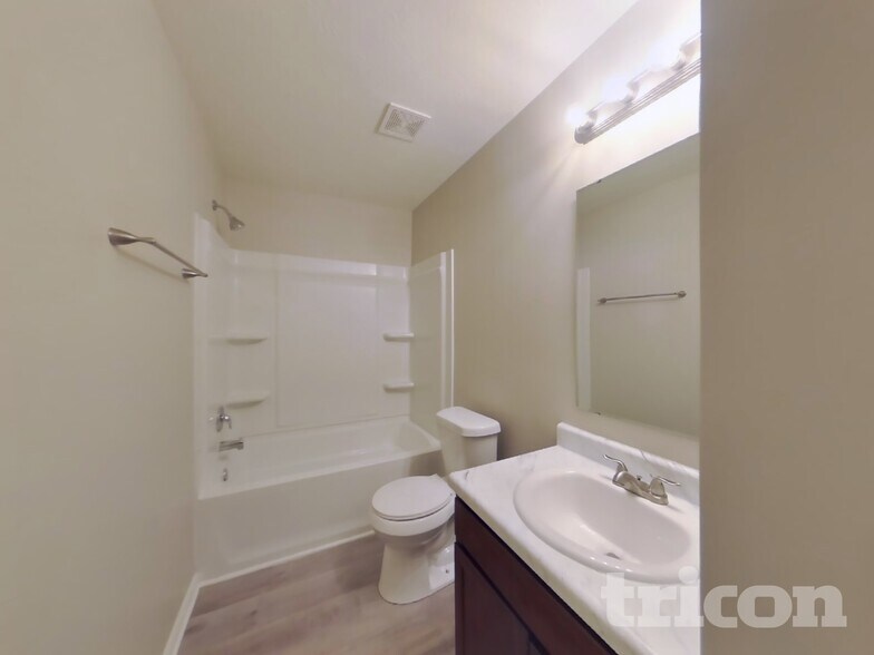 Building Photo - 3338 Deerbrook Dr