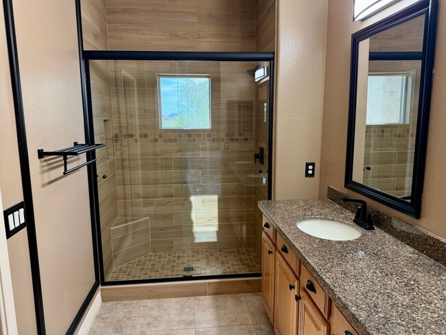 Building Photo - North Valley townhome in Sonoran Foothills