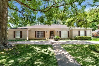 Building Photo - 1510 Belvedere Dr