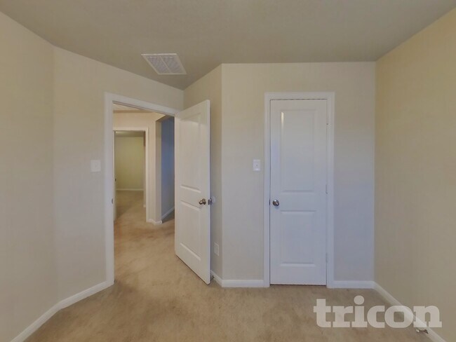 Building Photo - 7210 Barrel Stage