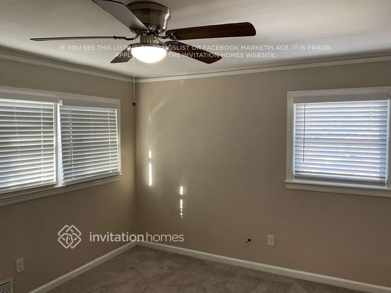 Building Photo - 1734 Mary Lou Ln SE