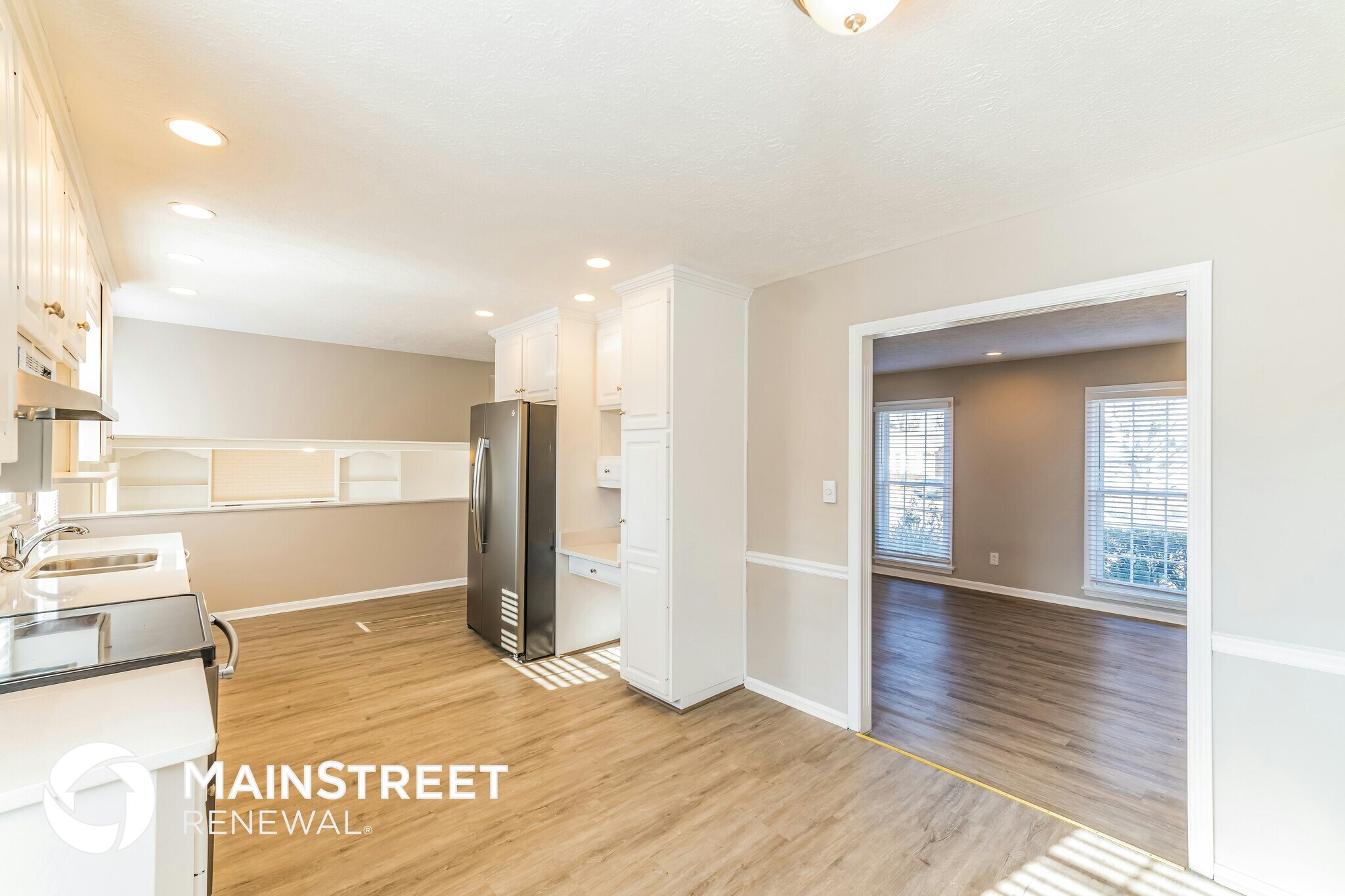 Building Photo - 3012 Arjay Ln