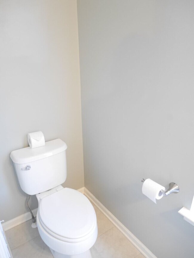Building Photo - Large End-Unit Townhome- Owings Mills, MD