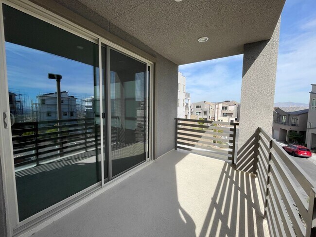 Building Photo - 11527 Hawking Ave