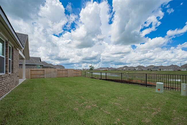 Building Photo - 2627 Clapbread Ln