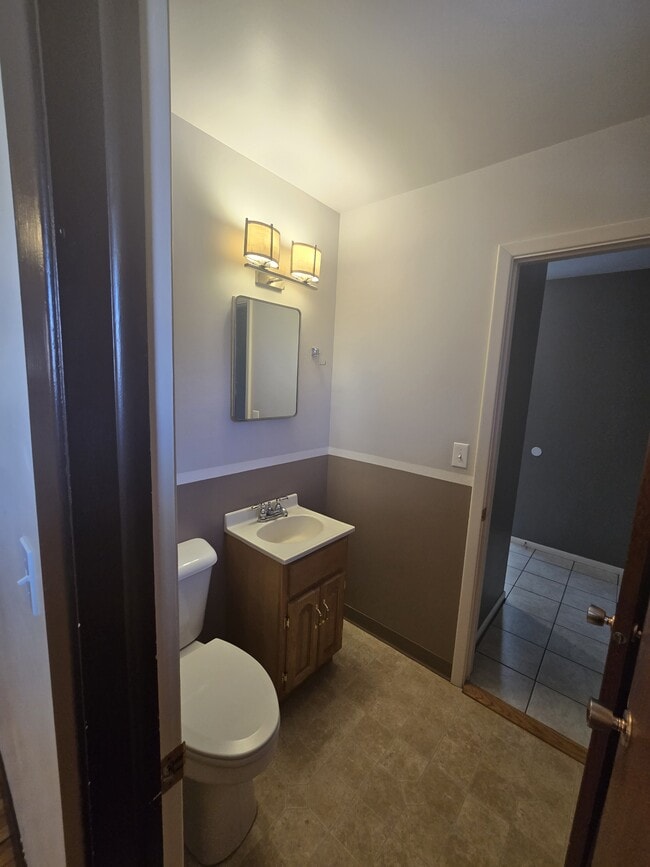 Building Photo - 124 W Water St