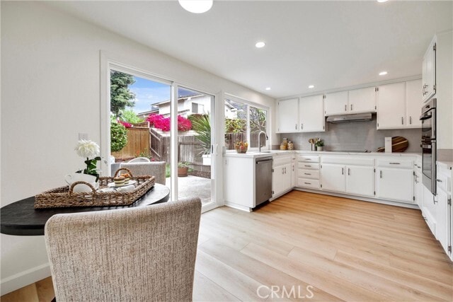 Building Photo - 29 Blackswan