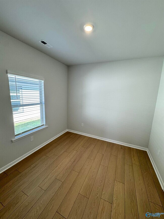 Building Photo - 28559 Halford Dr