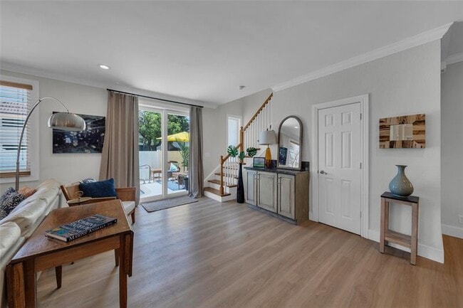 Building Photo - 4601 Bougainvilla Dr