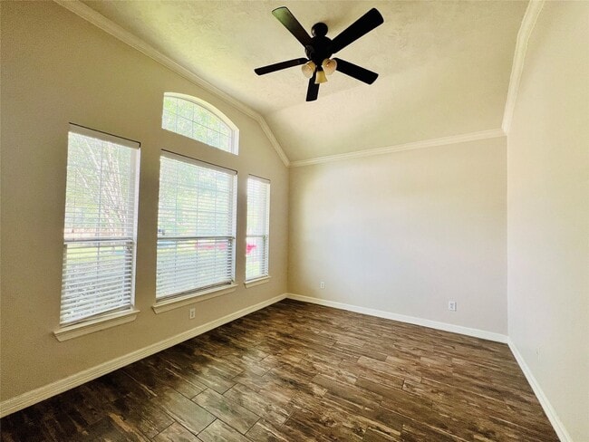 Building Photo - 30511 Riverstone Springs Dr