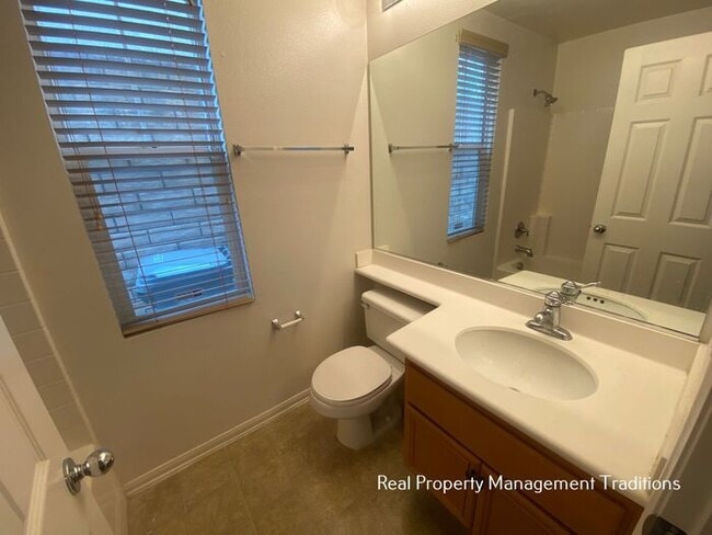 Building Photo - Ana Verde Hills - 4 bedroom, 3 bath!