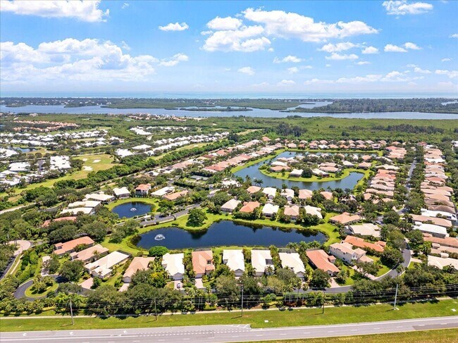 Building Photo - 1254 River Reach Dr