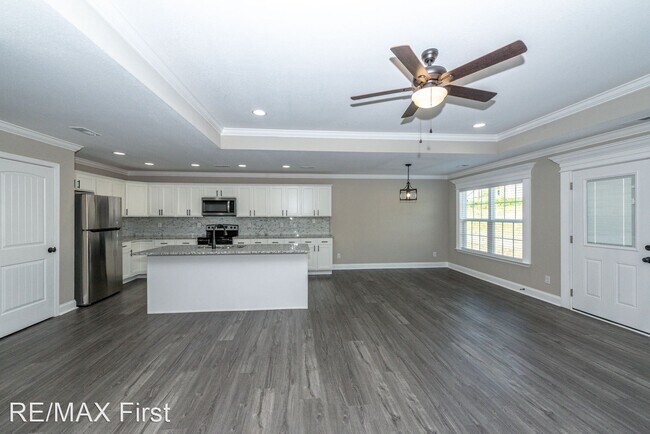 Building Photo - 3 br, 2 bath House - 2437 Old Niles Ferry Rd.