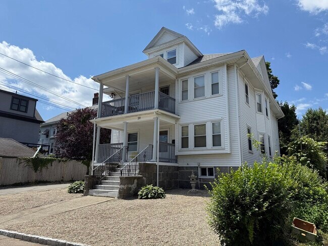 Building Photo - 41 Woodward Ave