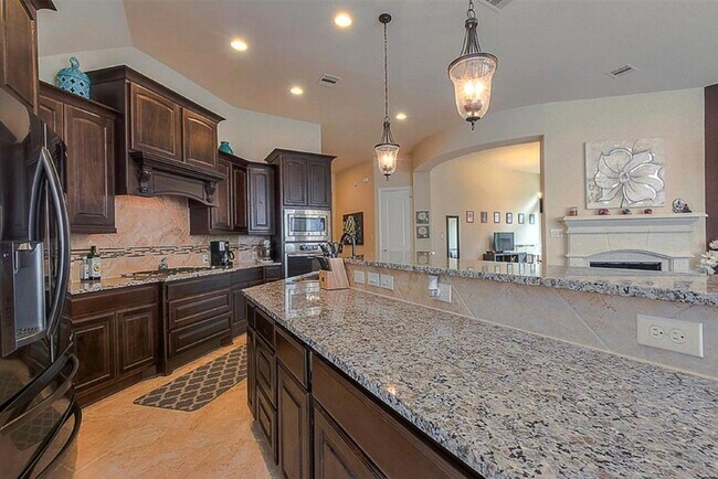 Building Photo - 2302 Falcon Brook Dr