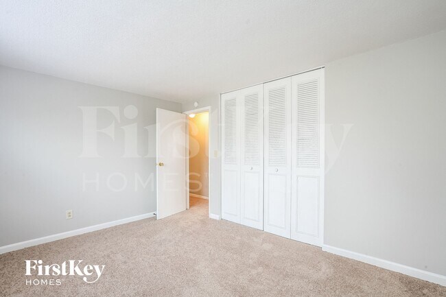 Building Photo - 9012 Panorama Ct