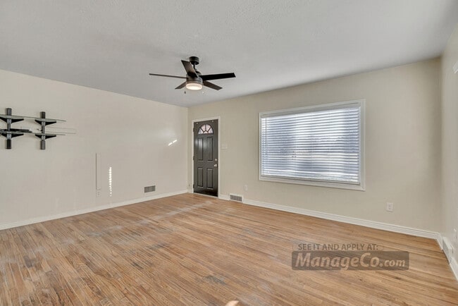 Building Photo - Freshly Renovated Clearfield Rambler | Move-In Ready