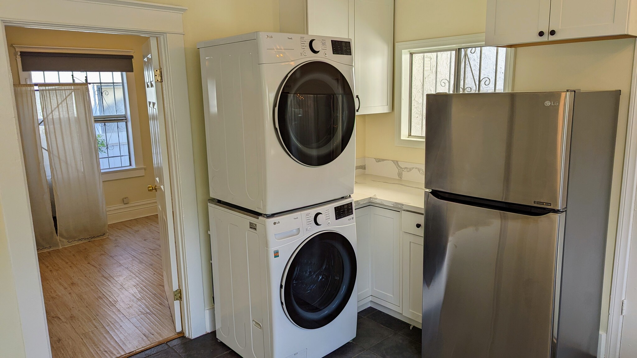 Washer and dryer - 2852 S Palm Grove Ave