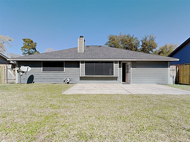 Building Photo - 24111 Spring Towne Dr