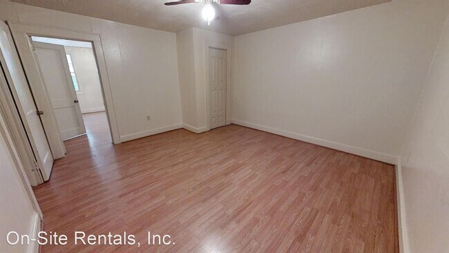 Building Photo - 2 br, 1 bath House - 5463 Trade St