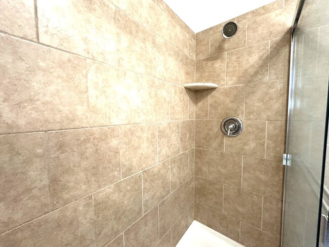 Building Photo - Mira Mesa Gem! Spacious 2BR Condo w/A/C, I...