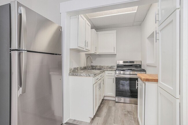 Building Photo - Charming 1-Bed/1-Bath Apartment – Newly Re...