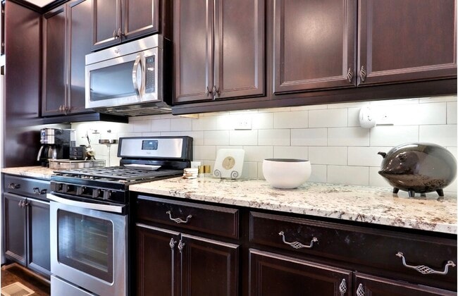 Building Photo - 4379 Strand Dr