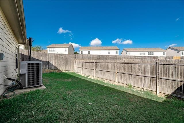 Building Photo - 1237 Grand Central Pkwy