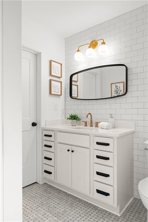 Building Photo - 845 Ormewood Terrace SE