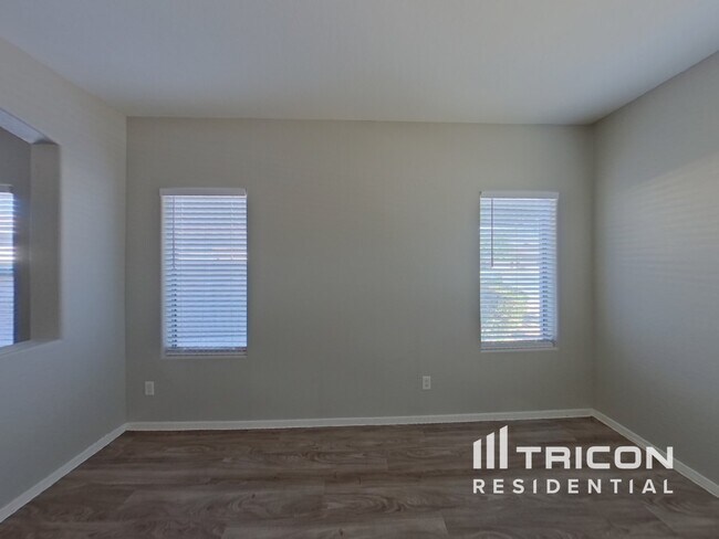 Building Photo - 40984 W Colby Dr