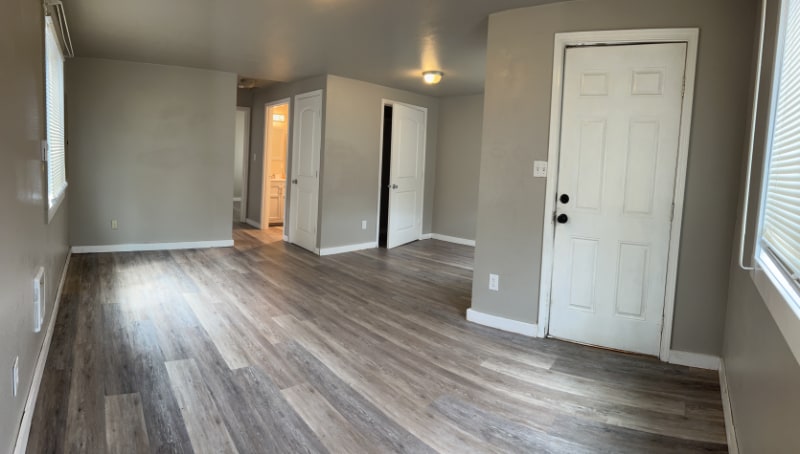 Building Photo - 316 Cline Ave
