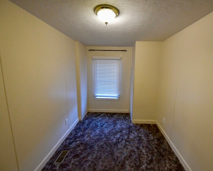 Bedroom - 21 Bingham St