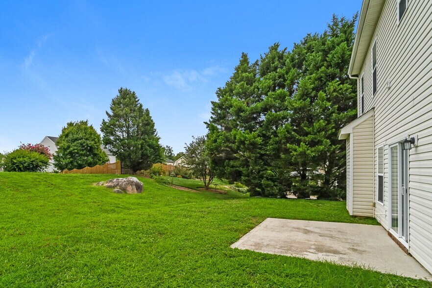 Building Photo - 5383 Josephine Ln SW