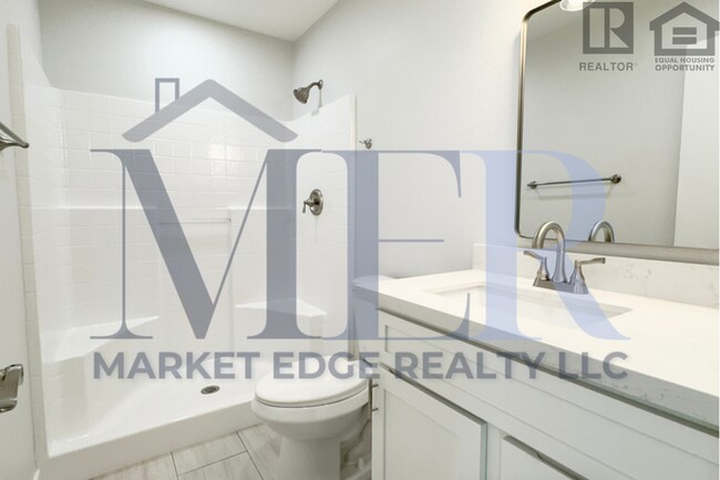 Building Photo - 3Bed/3Bath Home in 55+ Community in Sun Ci...