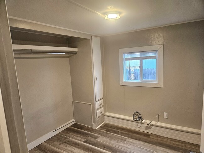 Building Photo - 79 Driftwood St