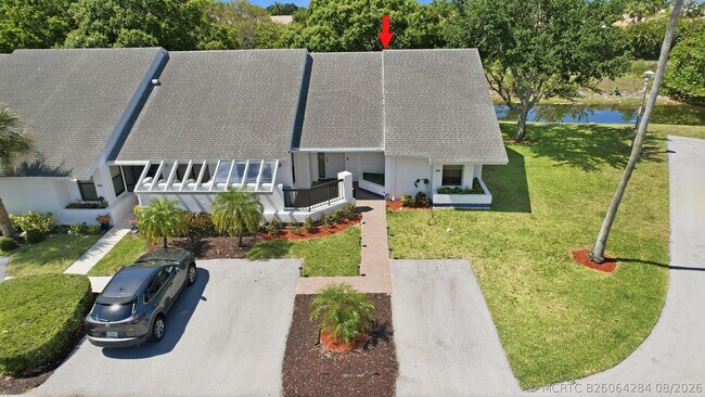 Building Photo - 10775 Waterberry Dr