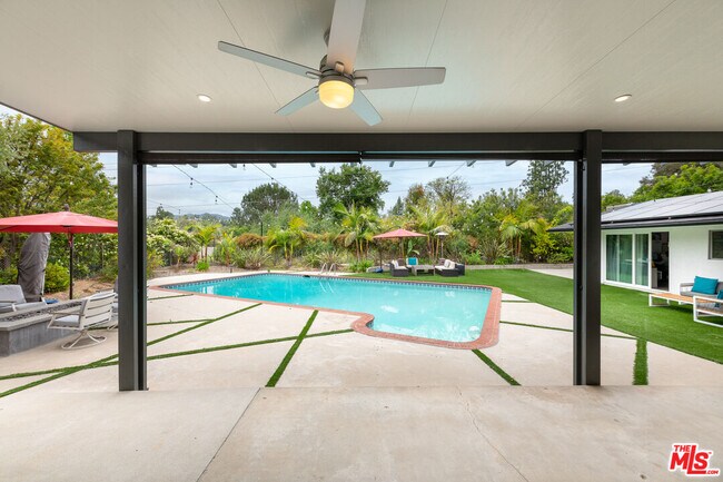 Building Photo - 4629 Cerro Verde Pl