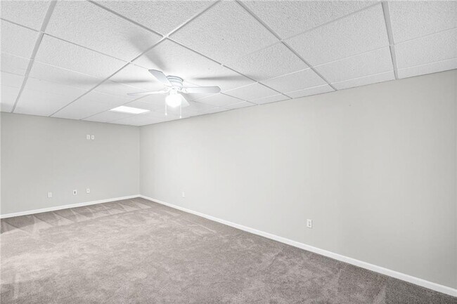 Building Photo - 11355 Vedrines Dr