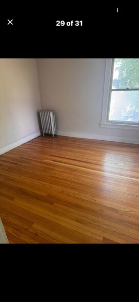 Building Photo - 1607 W Genesee St
