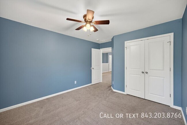 Building Photo - 165 Weeping Cypress Dr